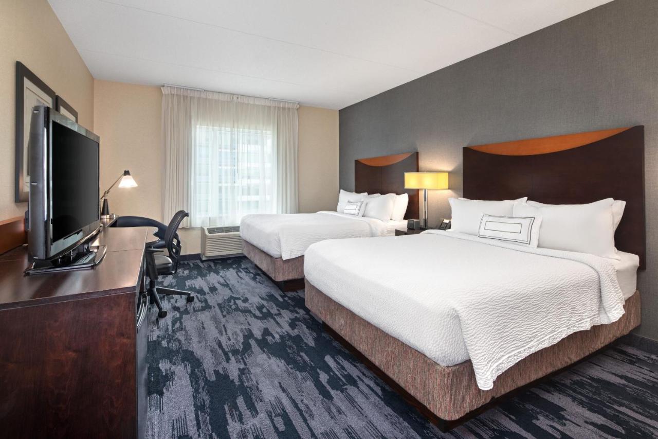 Fairfield Inn & Suites By Marriott Toronto Mississauga Extérieur photo
